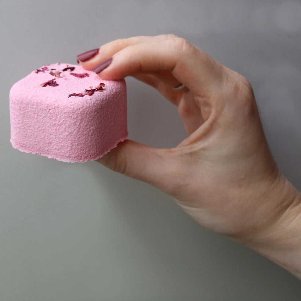 Douchestomer - Steamy Shower